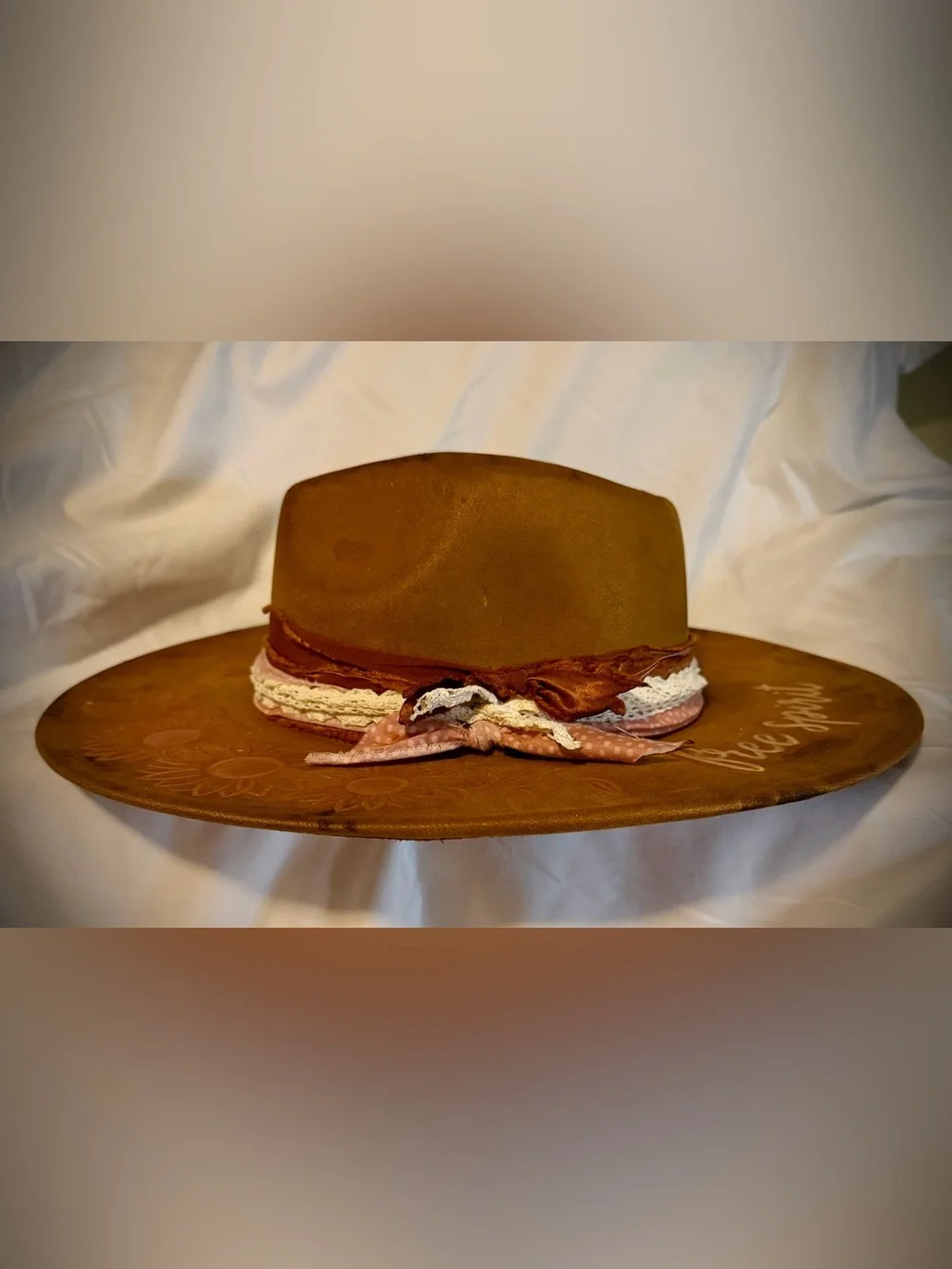 Brown 'Free Spirit' Wide Brim Women’s Vegan Suede Hat